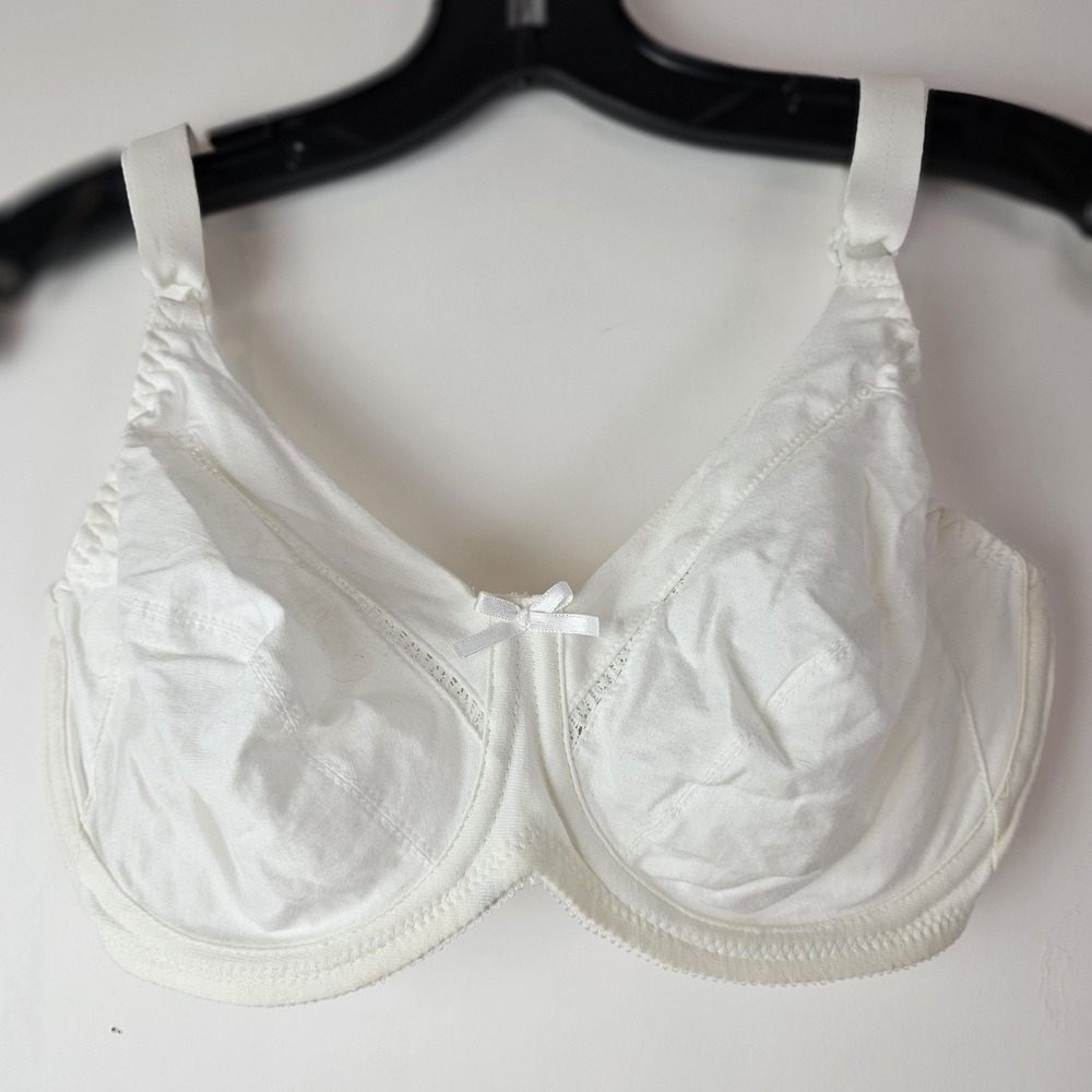 Bali Womens 34D Bra White Cotton Blend Vintage Underwire Classic Lingerie